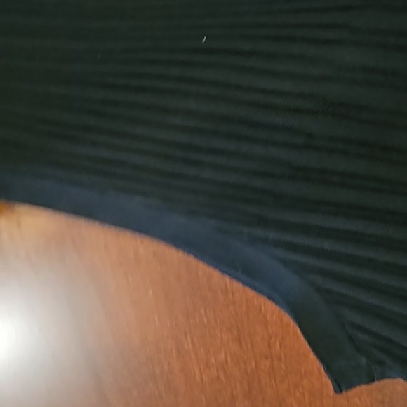 Channel Top - Picture 9 of 10